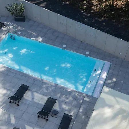 Stylish With Access To The Gym And Zone By Renters Prestige דירה מידזיזדרויה
